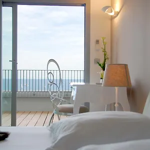 Royal - Luxury Hotel, Residence, & Hotel